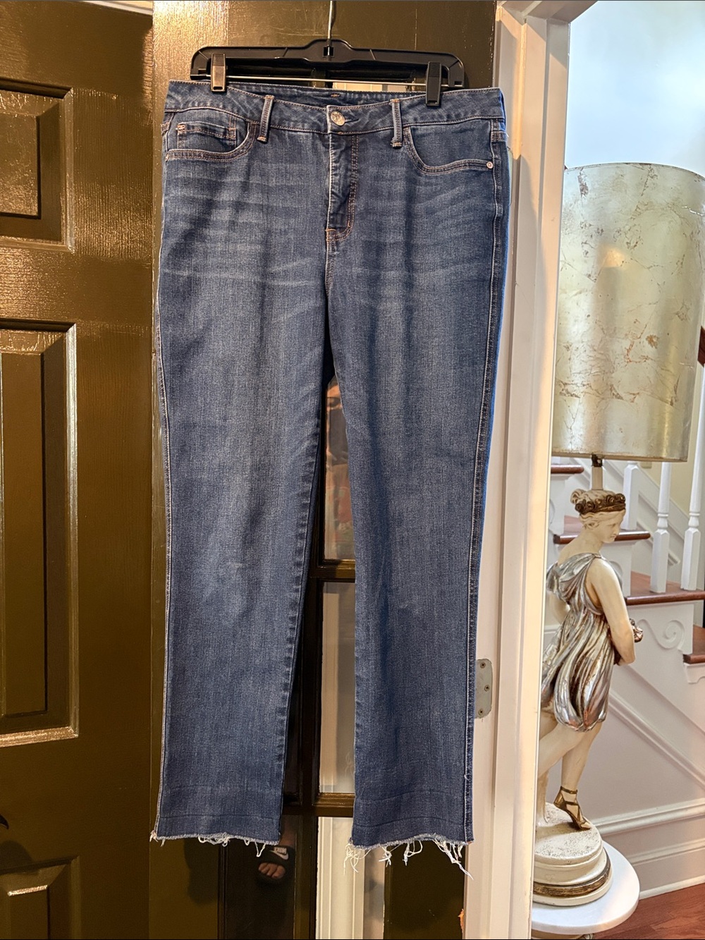 Seven7 Cropped Raw-Hem Straight Jeans in Medium Blue